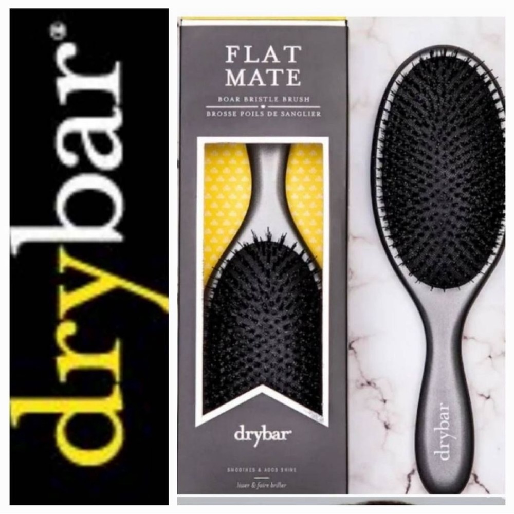 Drybar Flat Mate Boar Bristle Brush